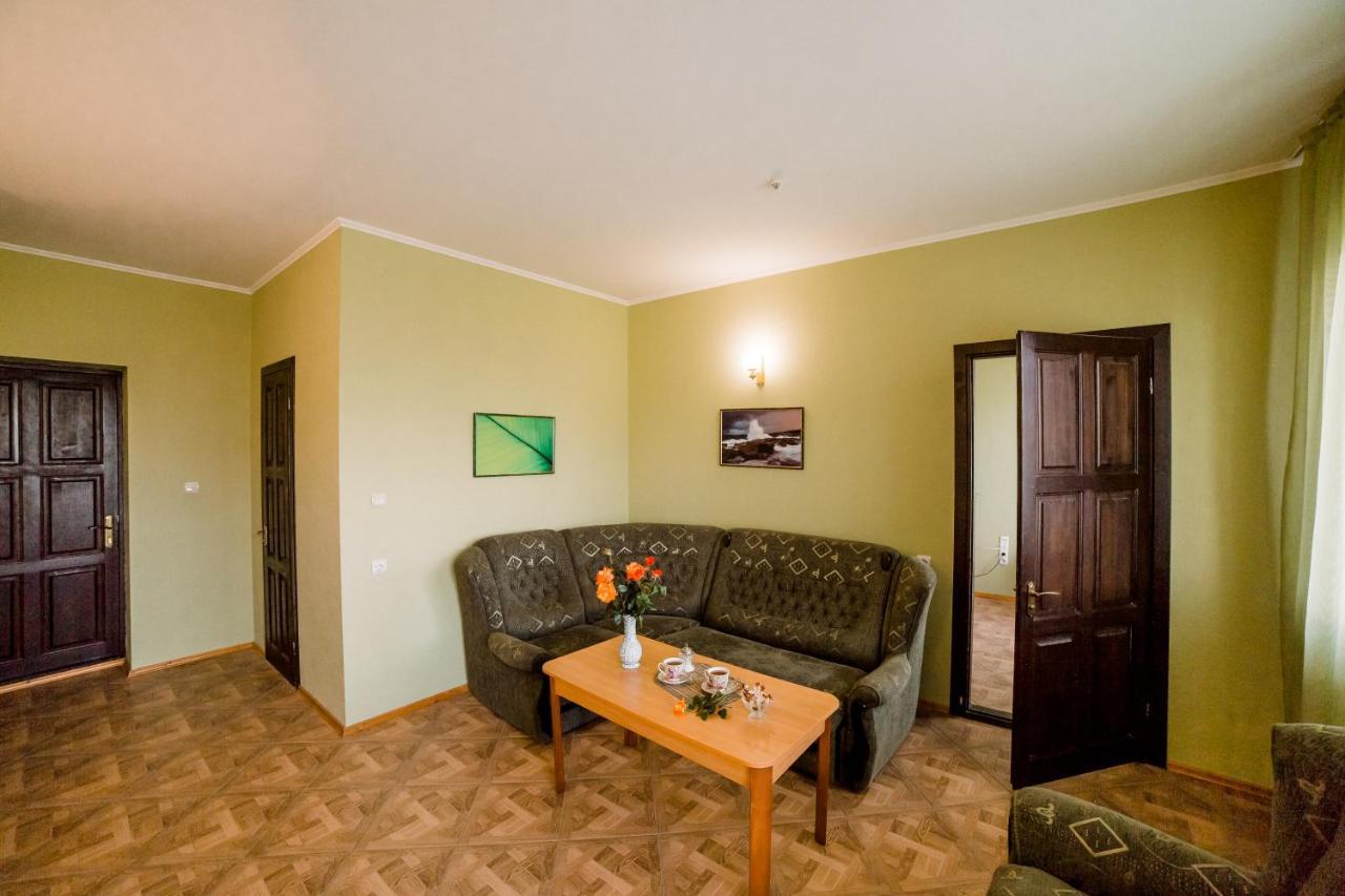 Отель Мелиоратор-Юг Koblevo Exterior photo
